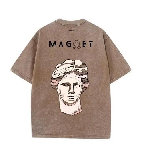 تي شيرت ماغنت بني مغسول