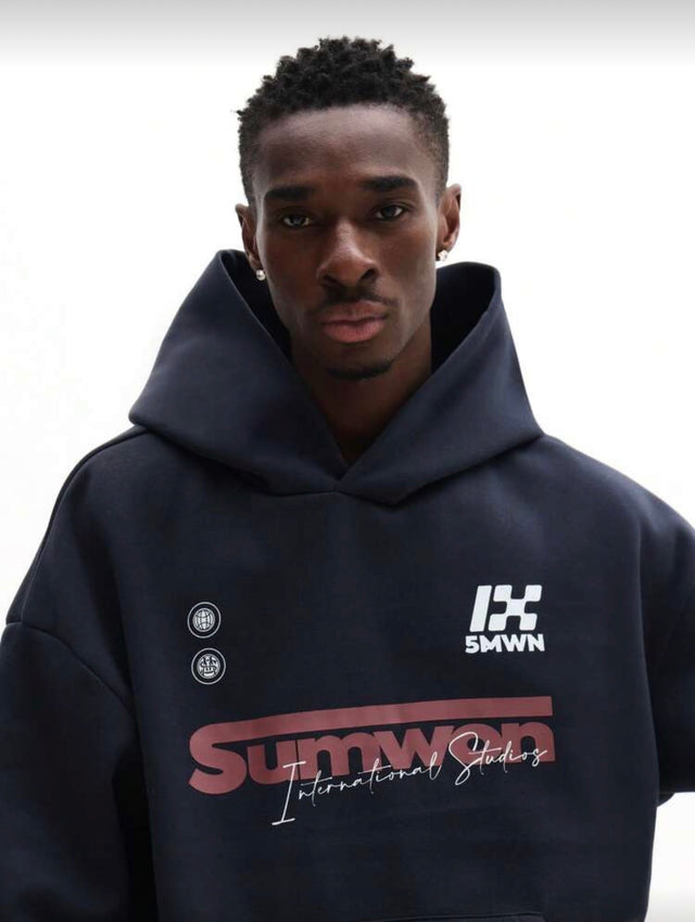 هودي سومون اسود بقصّة بوكسية و طباعة