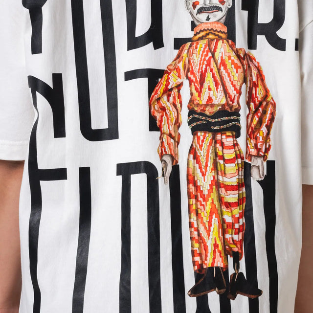 White Chinese T-shirt Chapter