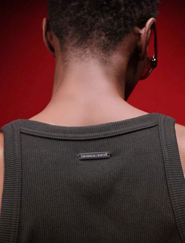 SUMWON Muscle Fit Ribbed Tank Top